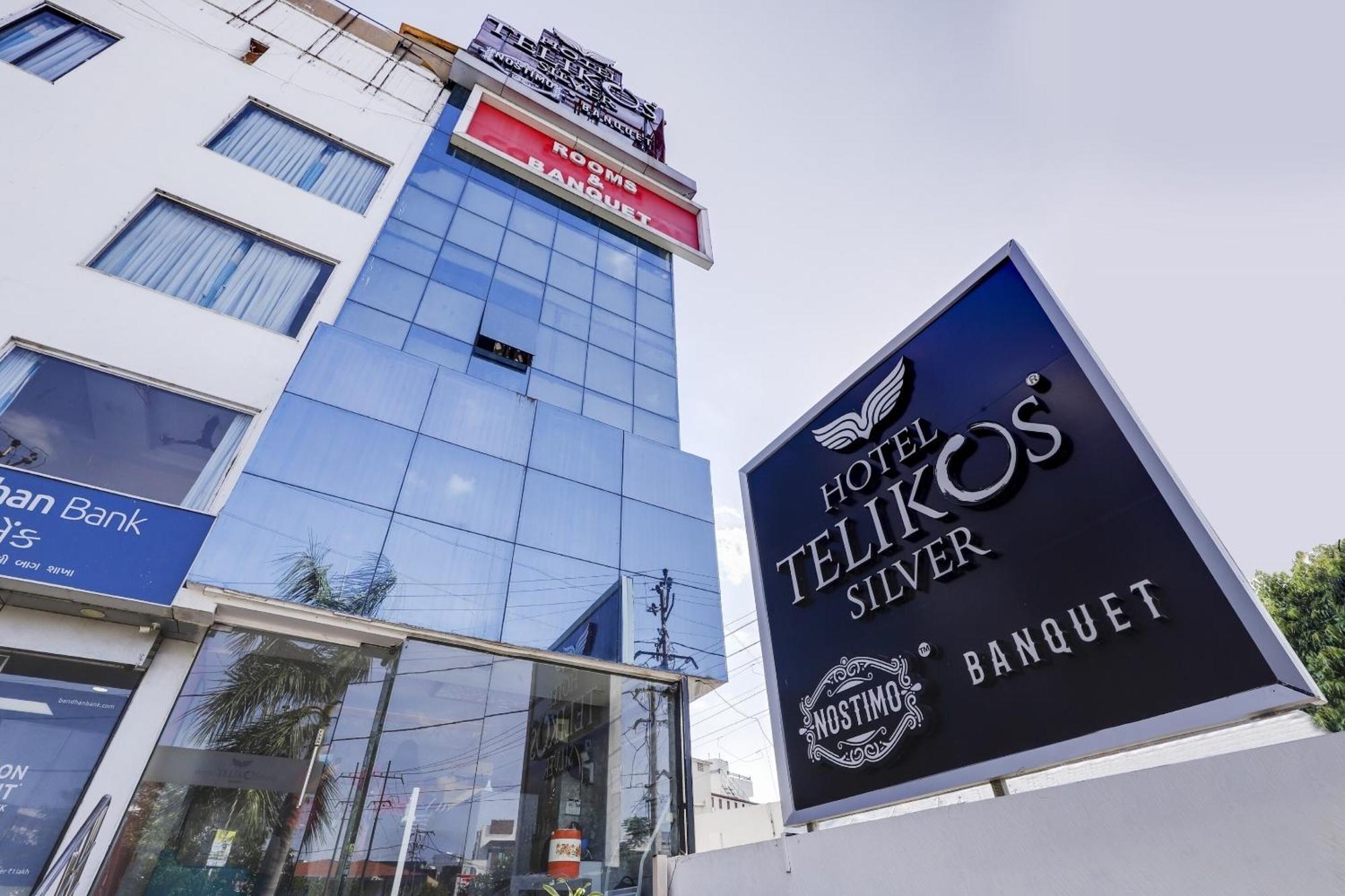 ואדודרה Oyo Hotel Dash מראה חיצוני תמונה